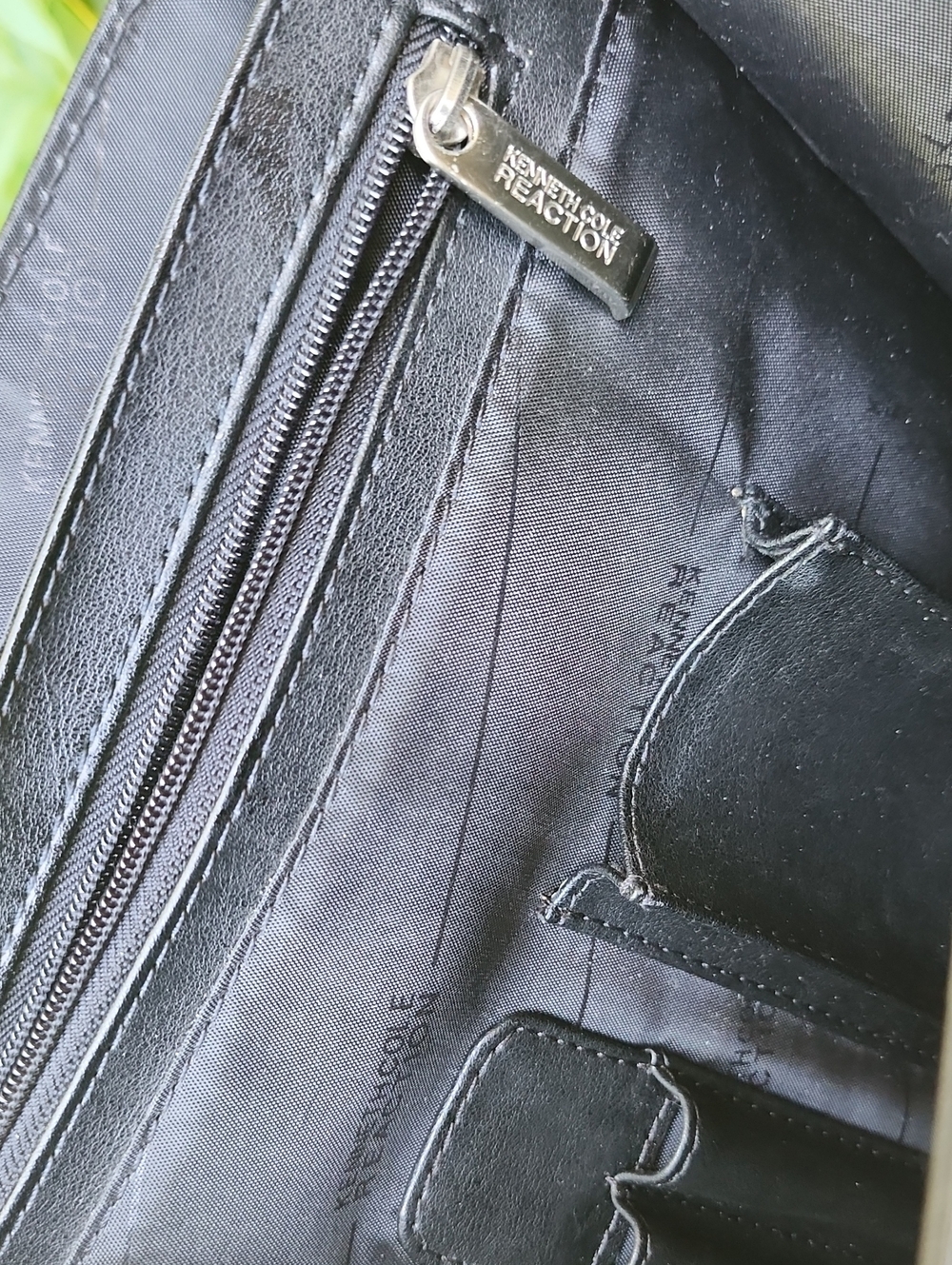 Kenneth Cole Black Leather Briefcase - Picture 15 of 17